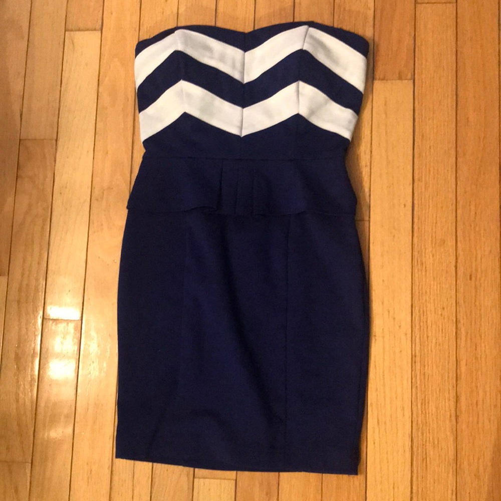 Blue strapless dress